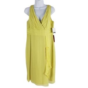 Donna Morgan NEW Silk Chiffon Ruched Empire Dress V Neck & Back Lime Size 12